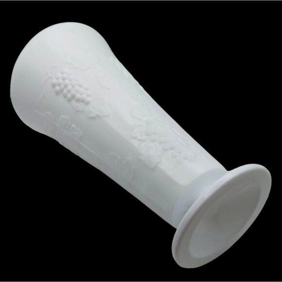 Vintage Indiana Milk Glass Paneled Embossed Harvest Grape Vine Pedestal Vase - Picture 5 of 8